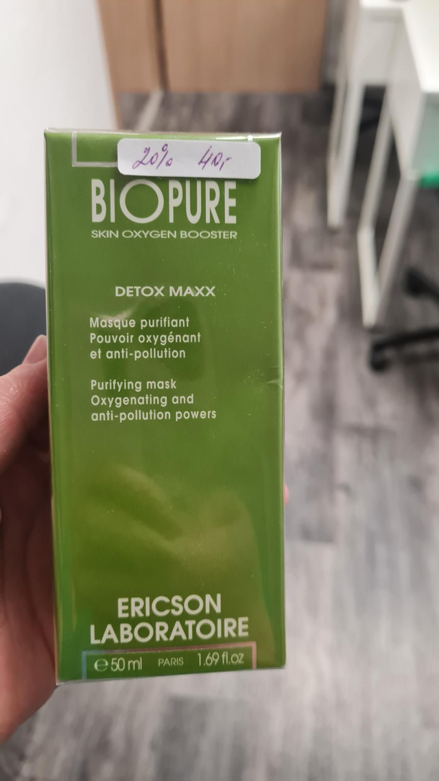 Čistiaca maska na problematickú pleť s aktívnym kyslíkom 50ml VÝPREDAJ