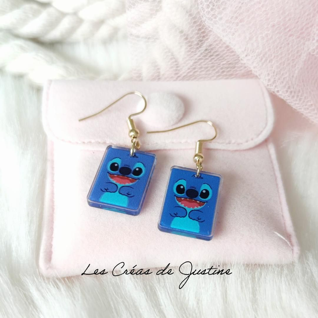 Boucles d&#039;oreilles Stitch 