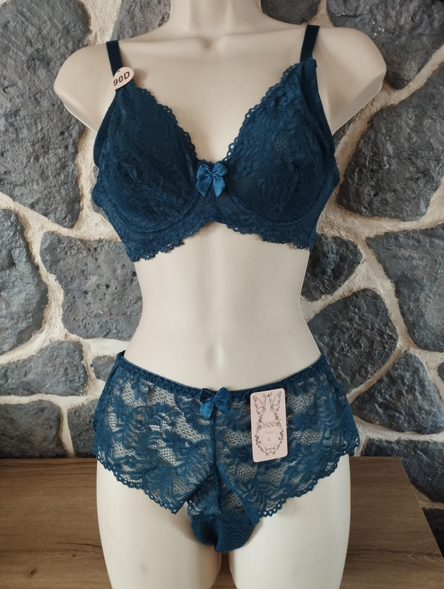 Ensemble Bonnet D bleu canard avec armatures