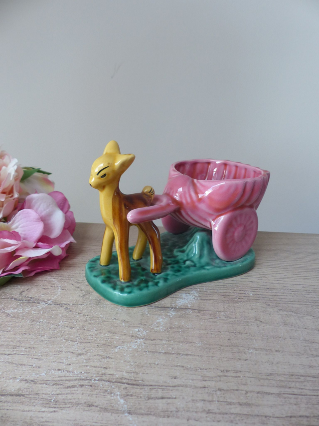 Cache-Pot Vintage Biche Rose – Figurine Faon en Céramique Émaillée Années 70 – Vase, Vide-Poche ou Pot Décoratif Kitsch