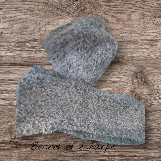 Bonnet et écharpe 