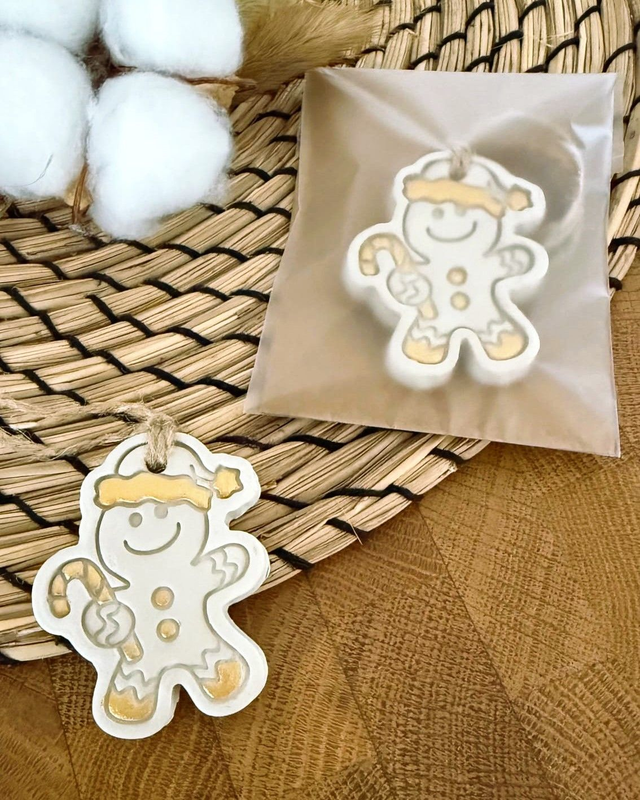 Suspension P'tit Biscuit en Argile, Décoration artisanale à parfumer