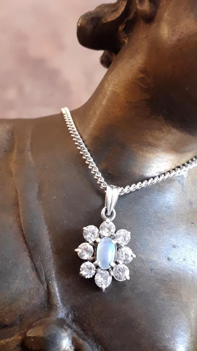 Pendentif opale, zirconium, argent 925