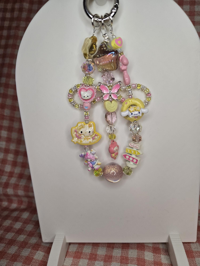 Hello x cinna hanger