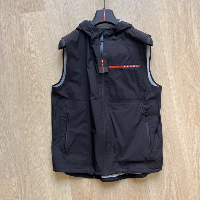 Prada Jacket NoSleeves Red Moon - Size L - NEW