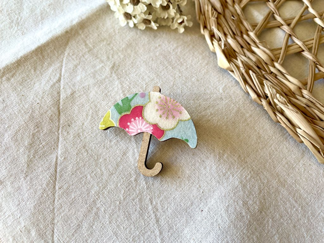 Broche Parapluie - Couleurs variées
