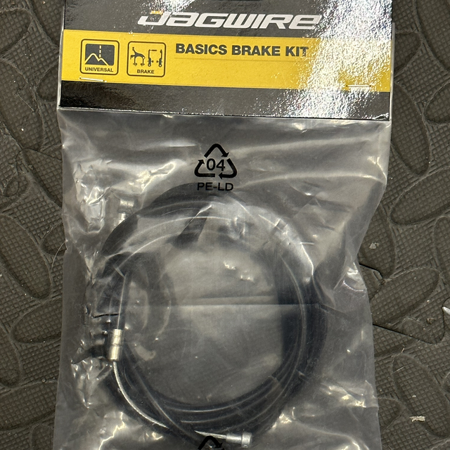 Jagwire Basics Brake Kit one inner &amp; outer cable 