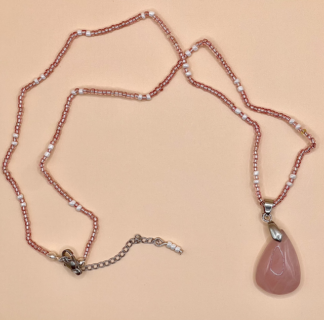 C65 - Collier pendentif quartz rose