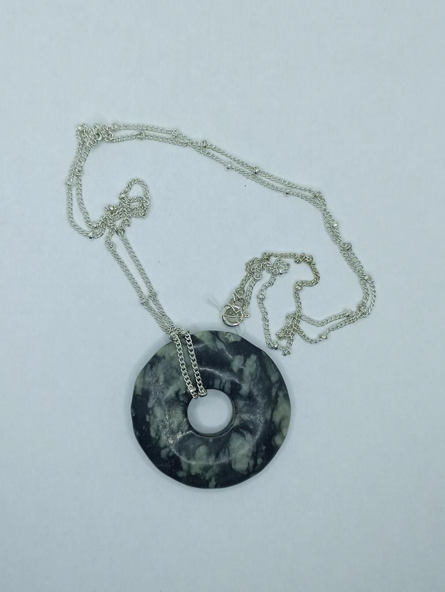 Cercle en vert et noir