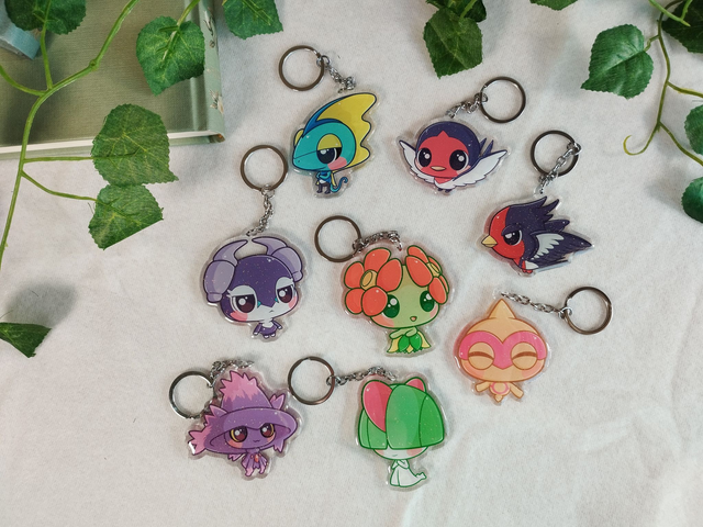 Llaveros/Keychains Pokemon - Bellossom, Baltoy, Mismagius, Ralts, Taillow, Swellow, Indeedee, Inteleon
