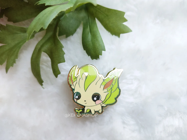 Leafeon Hard Enamel Pin | Pokemon