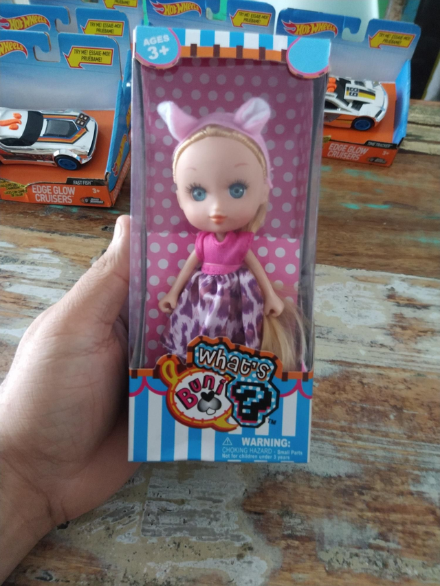 POUPÉE WHAT'S BUNI ?