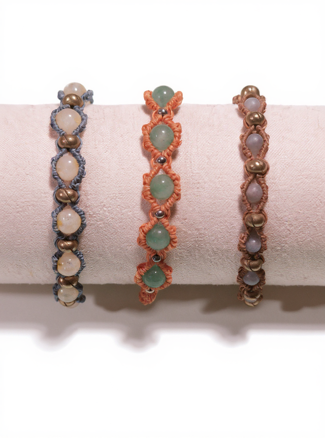 Bracelet perles naturelles en micro-macramé