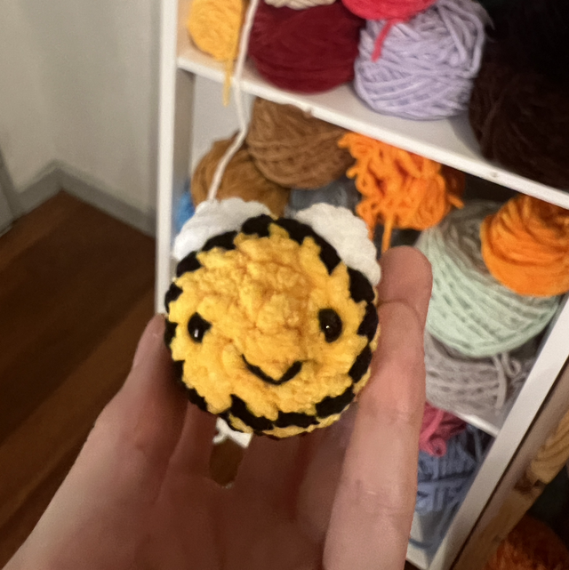 Mini abeille 🐝 