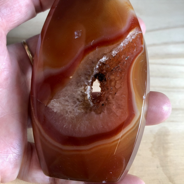 Cornaline tranche cristallisée AA