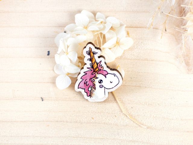 Holz-Pin – Einhorn