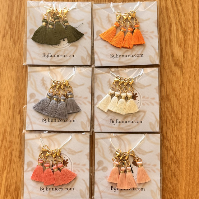 Lots de 4 pompons pour foulard de tirage 