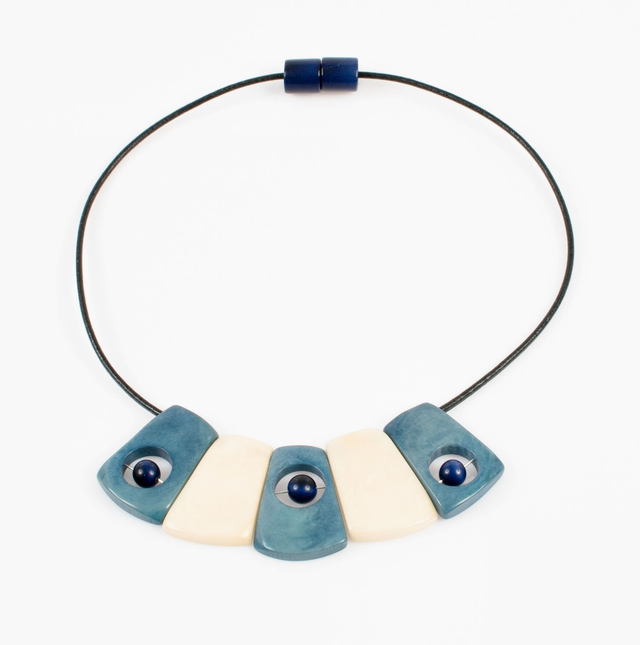 Collier Izma " Nodova "