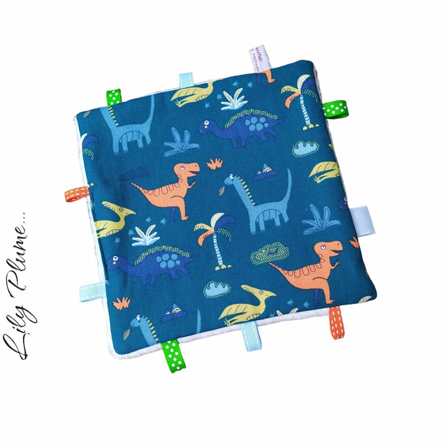 Doudou étiquettes dinosaures