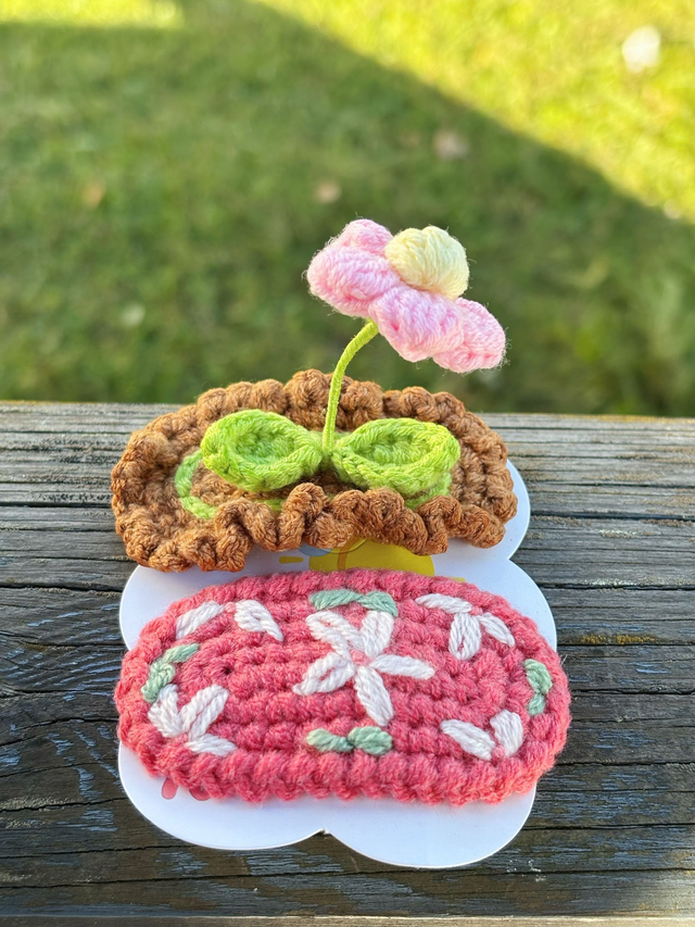 Crochet Cute Flower Hairclips