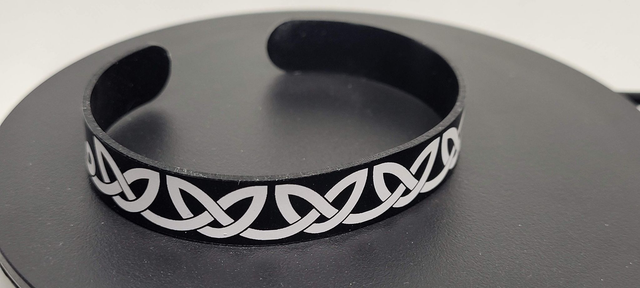 Celtic knot armband