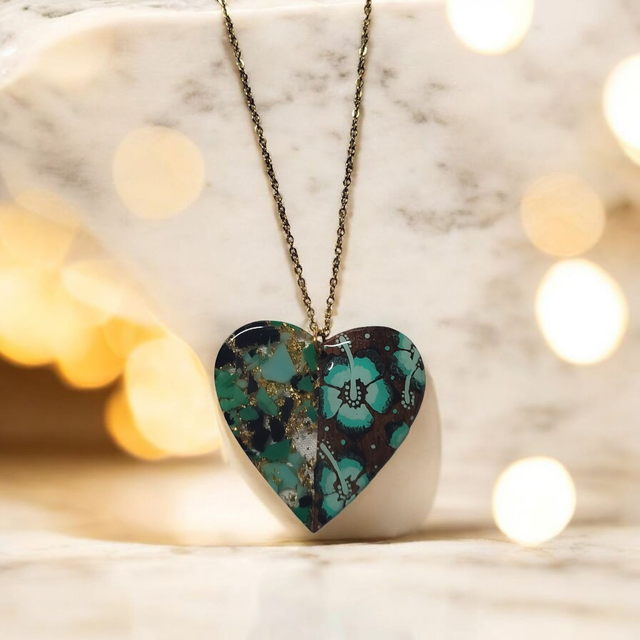 Collier dessiné Flora acier inoxydable bleu turquoise noir bi matière