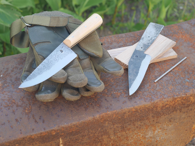 Kit couteau droit forgé 