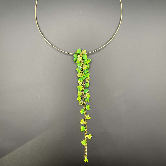 Collier Raisin vert