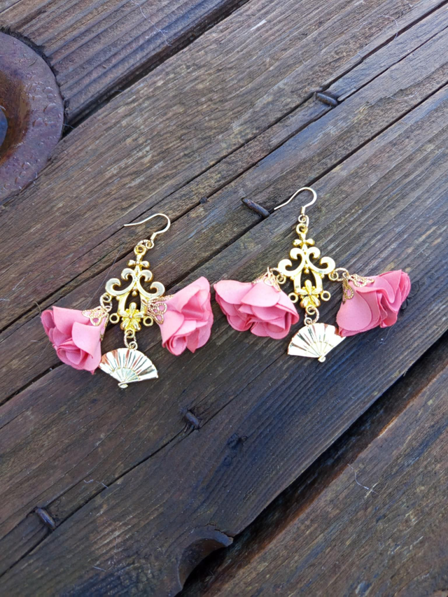 Boucles d'oreilles lustre Saffron Bloom