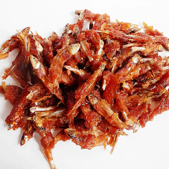 Chicken wrapped Sprats 100g