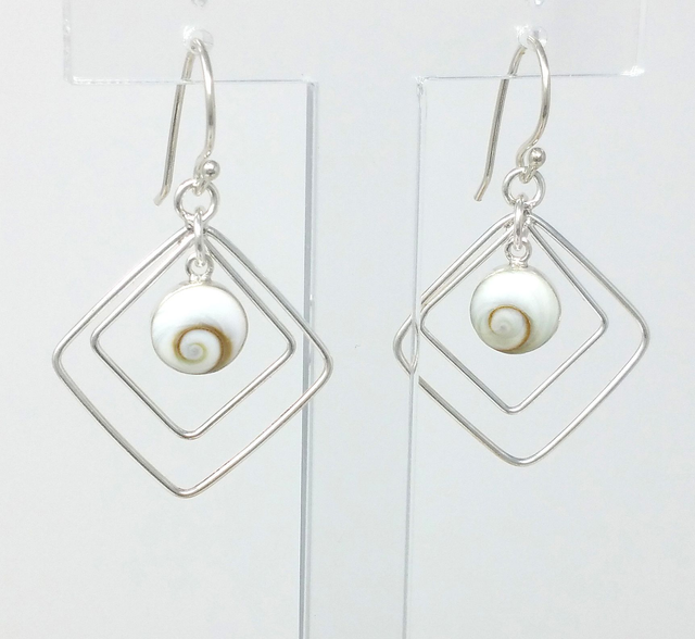 BOUCLES D'OREILLES FEMME DOUBLE ARCEAU OEIL DE STE LUCIE BOS159