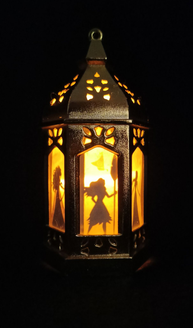 Farolillo Princesas modernas 