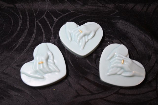 Fondant "Au Creux des Mains" – Douceur & Lumière Réconfortante