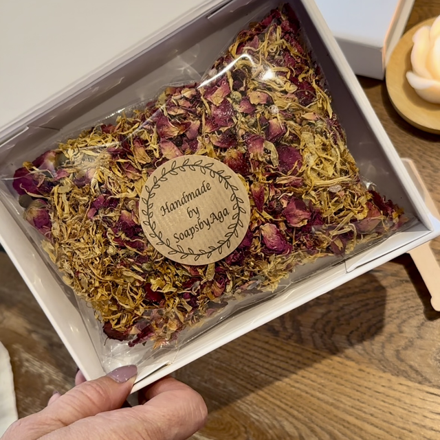 Floral Delight Relaxing Bath Mix Luxury Gift Box,  