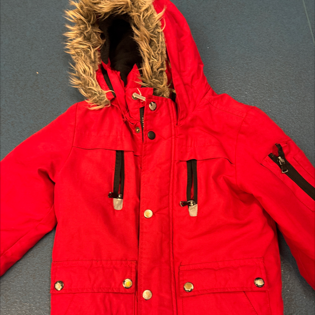 Red coat 5-6 