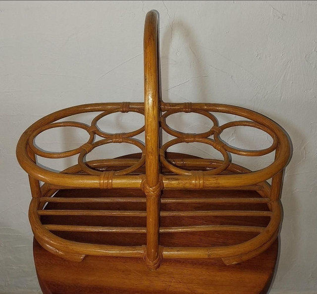 Porte-bouteilles en rotin années 60