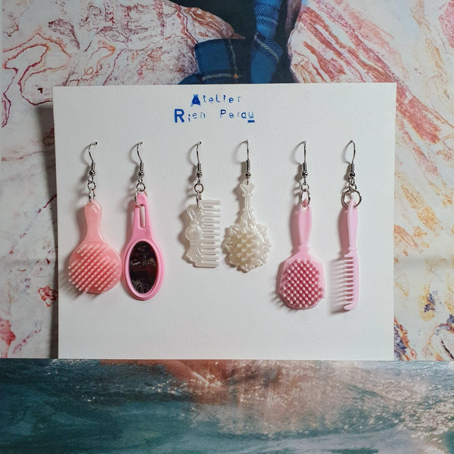BARBIE COMB &amp; BRUSH EARRINGS