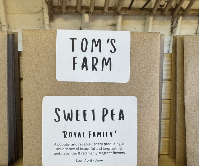 Sweet Pea Royal Family