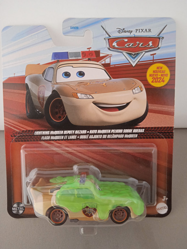 Disney+ Cars on the Road - Lightning McQueen Deputy Hazzard w/Slime