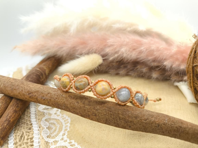 Bracelet orange perles agate Crazy lace perles laiton