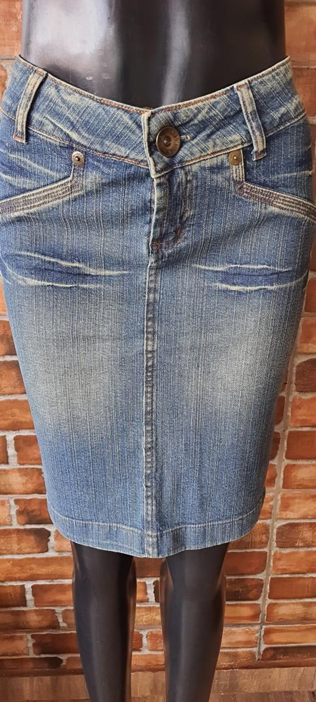 Saia Jeans T/40. 