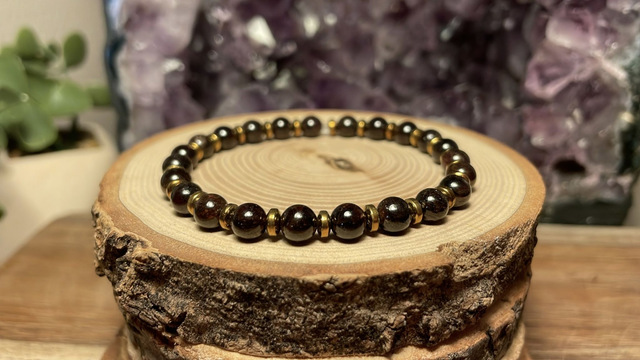 Bracelet GRENAT 6mm (Avec hématites)