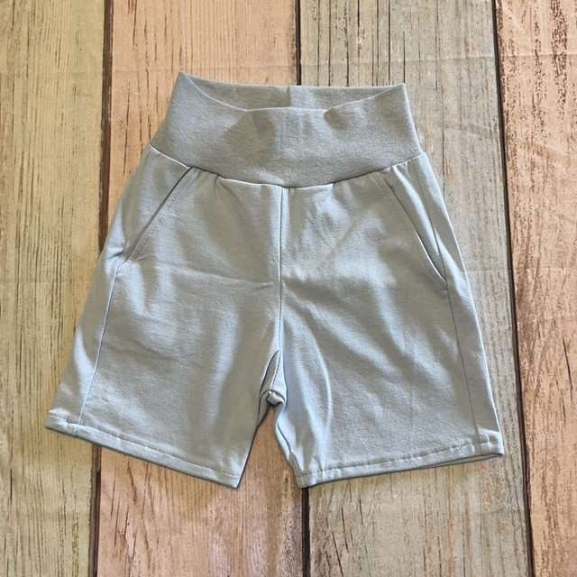 Sommerhose, Größe 116, hellblau