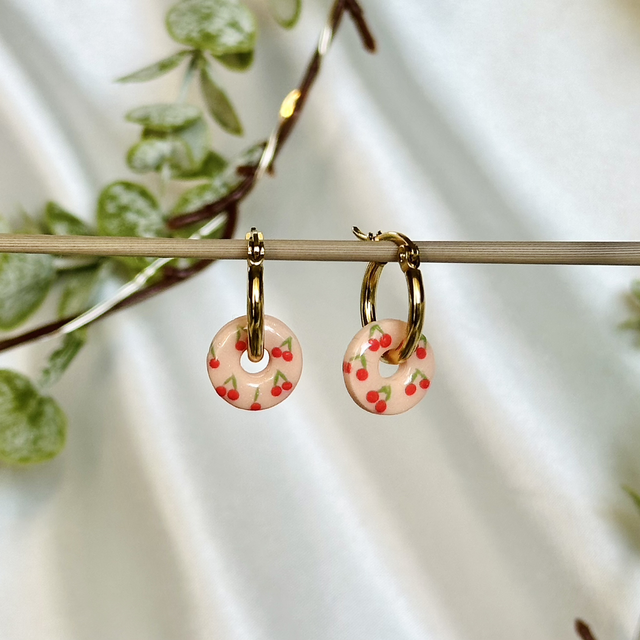 Les cerises en donuts