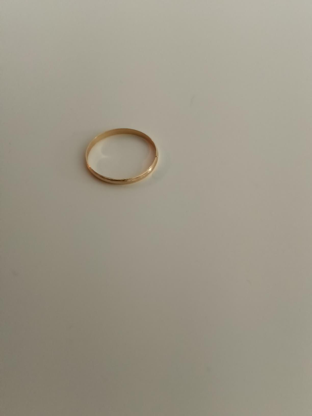 Goud kleurige ring
