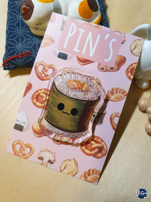 Pin&#039;s maki au saumon