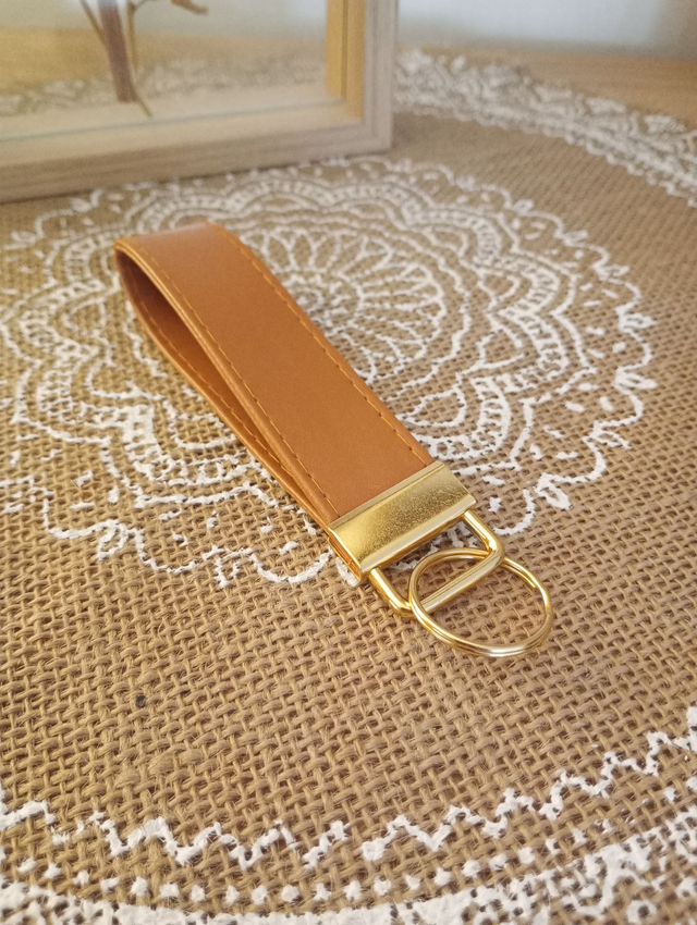 Porte clé boucle simili cuir
