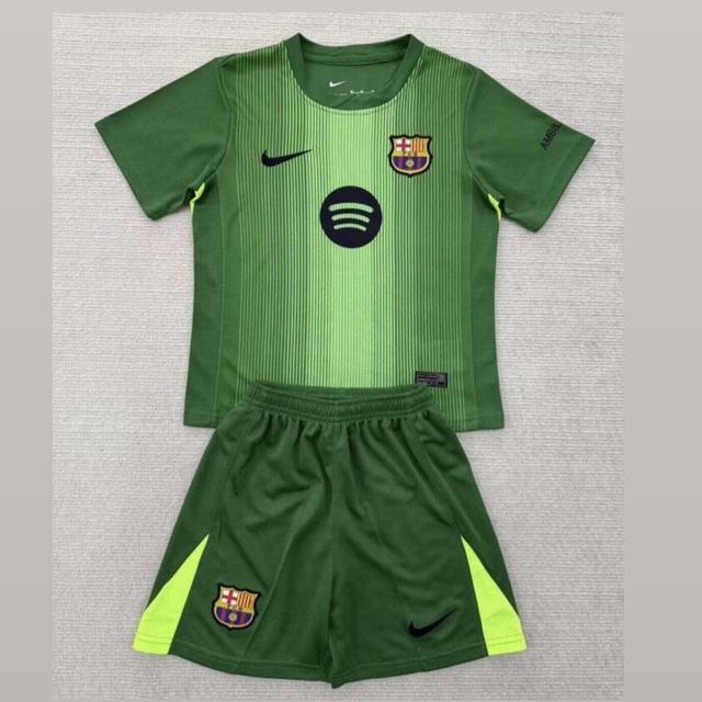 Conjunto camiseta + pantalón NIÑOS F.C Barcelona (Portero) Verde - 25-26