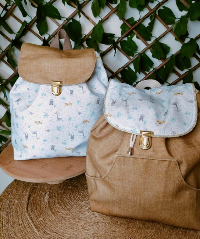 Sac à dos - poche frontale 