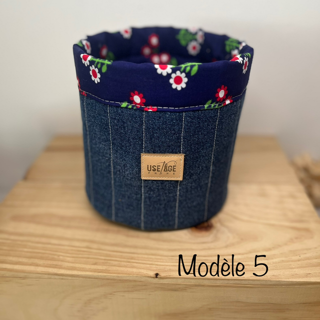 Panière ronde en jean matelassé & tissu vintage – Pièce unique